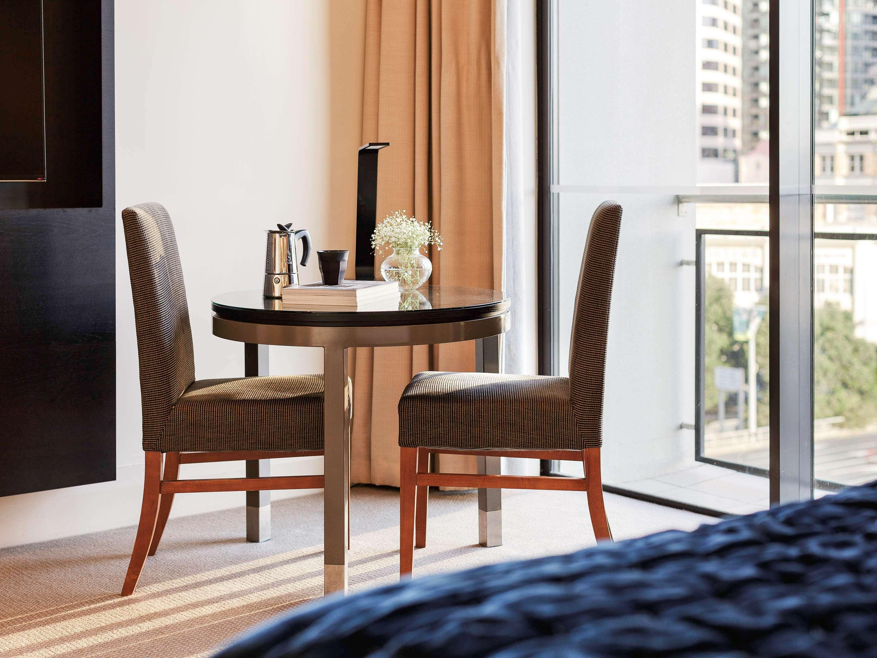 Hotel The Sebel Auckland Viaduct Harbour Extérieur photo