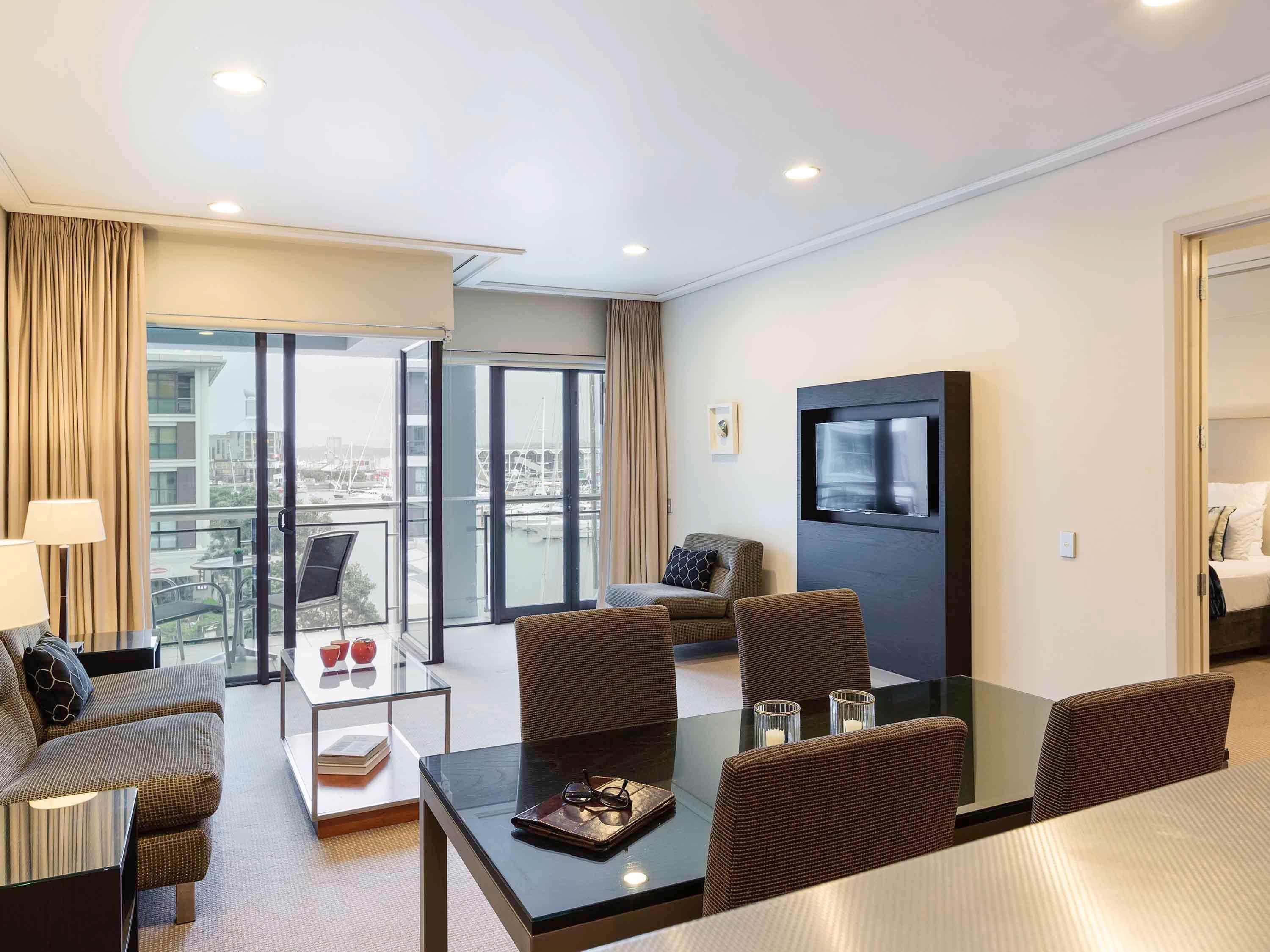 Hotel The Sebel Auckland Viaduct Harbour Extérieur photo